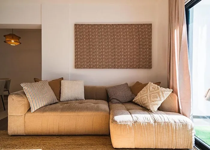 Centre Modern Boho نيقوسيا