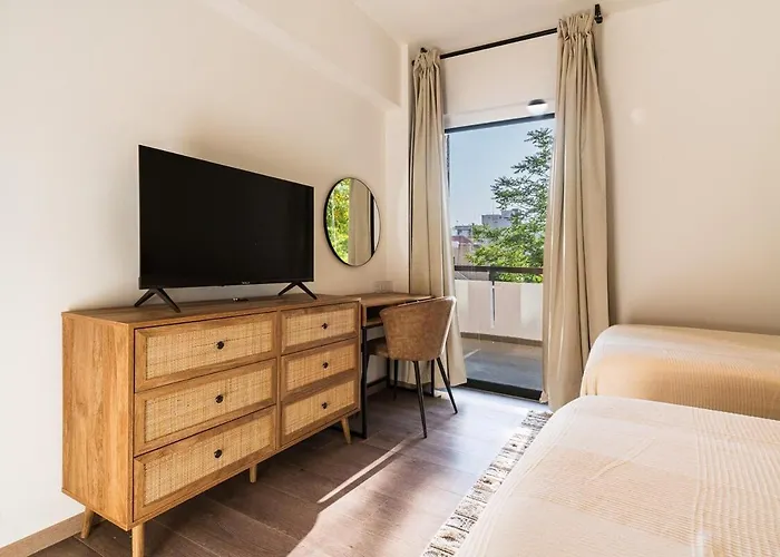 Centre Modern Boho * نيقوسيا